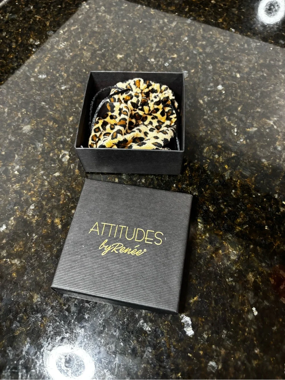 ATTITUDES BY RENEE NWT Shiny Gold-Tone Textured Swirl Earrings